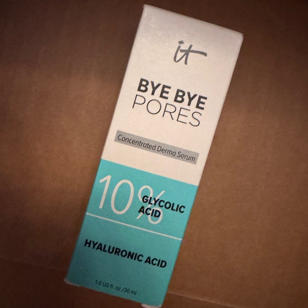 NEW IT Cosmetics Bye Bye Pores Serum